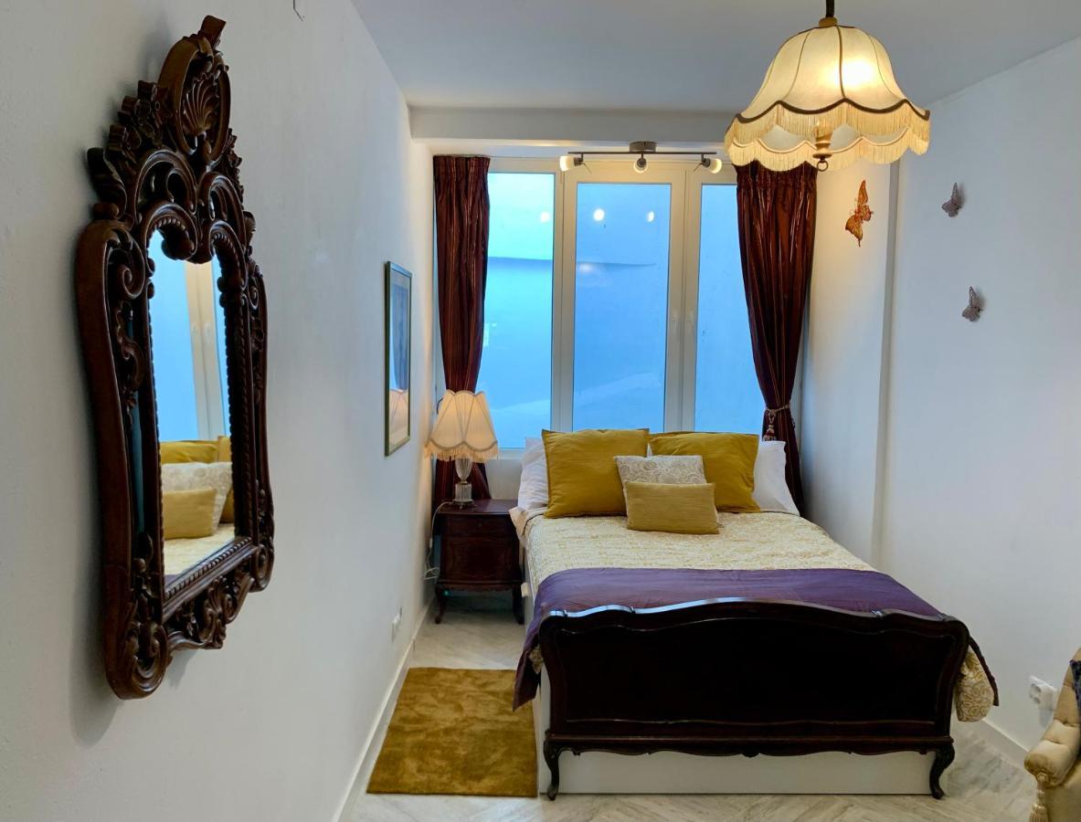 Romance & The Appartement *